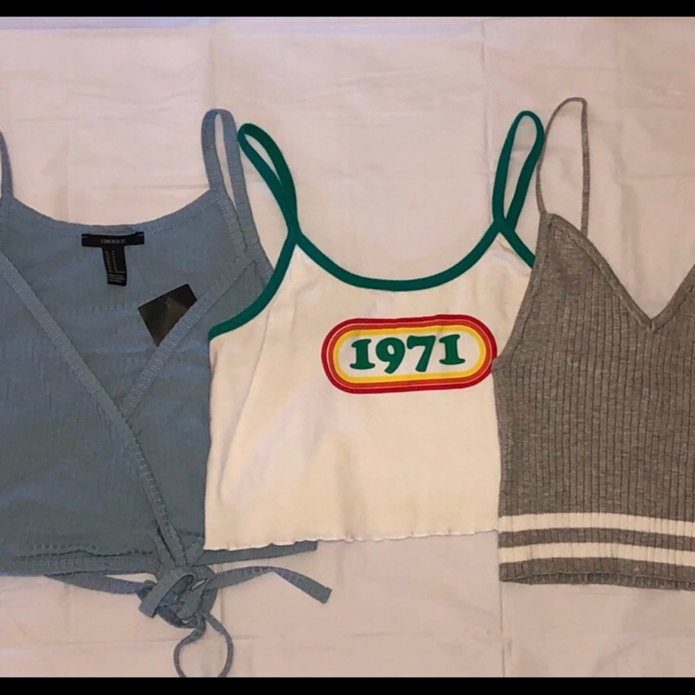 Tops - Picture 5 of 5